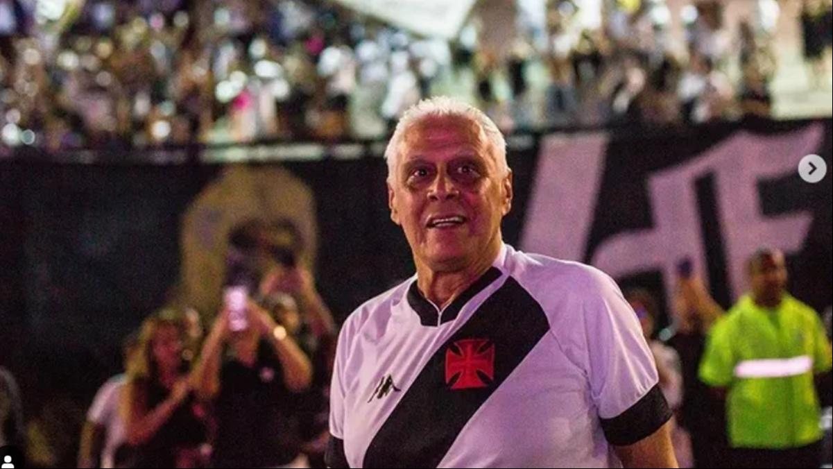 Pelo Vasco Roberto Dinamite conquistou o Brasileirão de 1974 e os estaduais de 1977, 1982, 1987, 1988 e 1992 (Foto/Instagram)