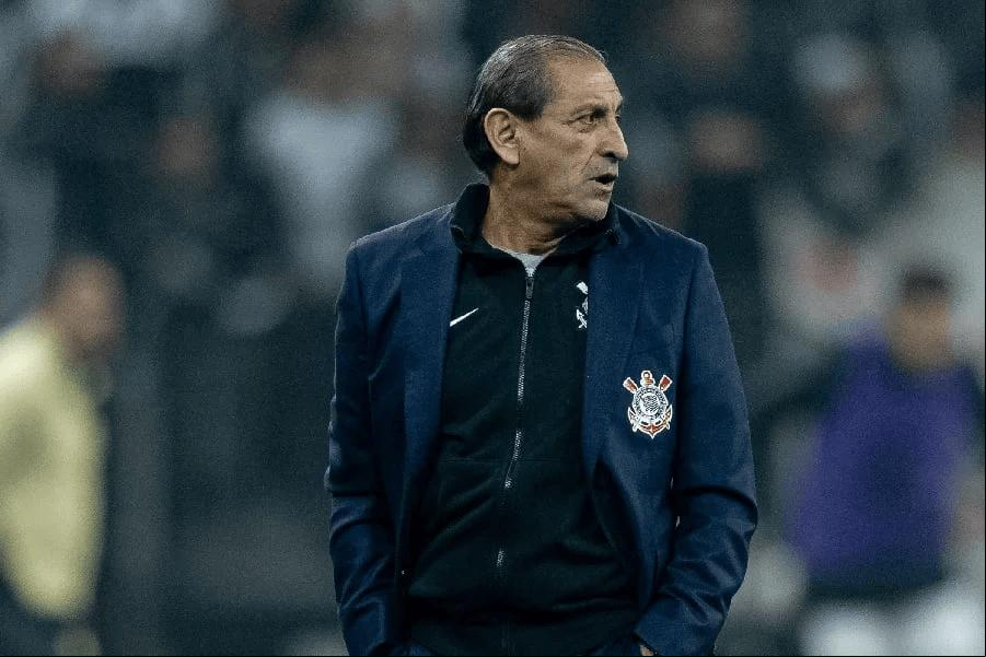 Ramón Díaz começa a correr risco no comando mosqueteiro (Foto/Rodrigo Coca/Corinthians)