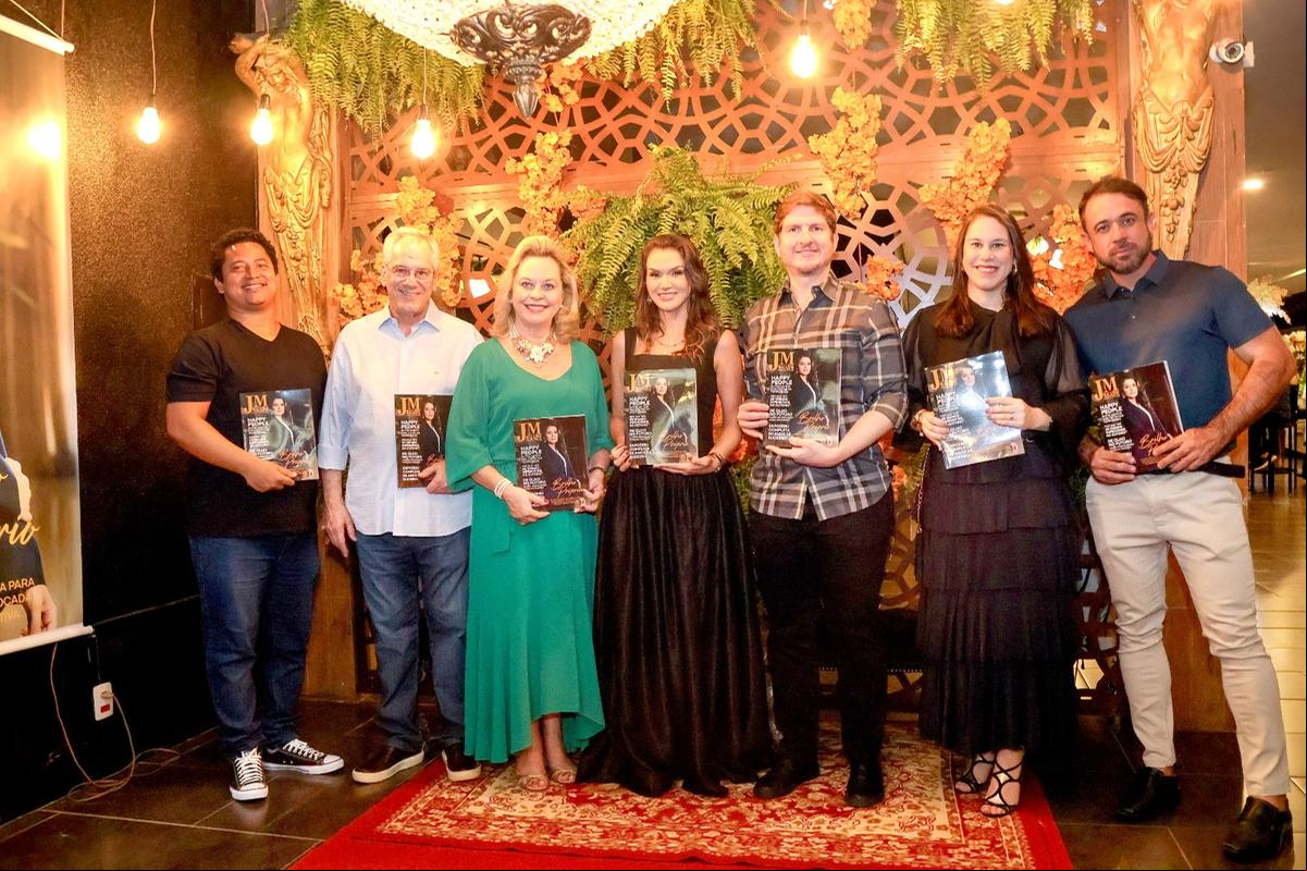 Alex Maia, Luiz Ciabotti, Lídia Prata, Flávia Franco, Daniel Franco, Larissa Prata e Alex Pacheco (Foto/Divulgação)
