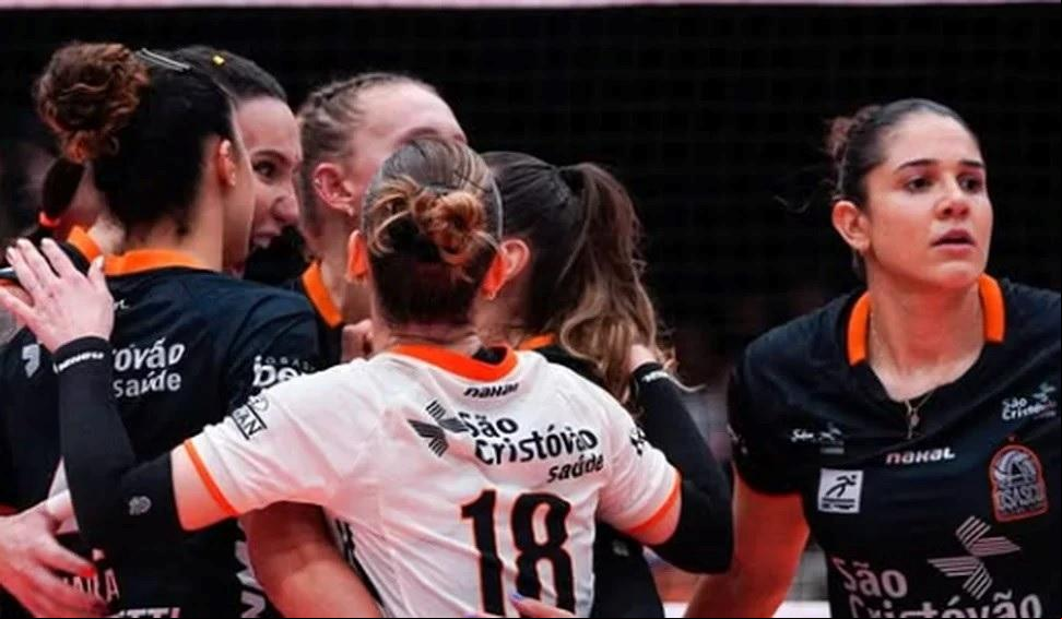 Depois de 13 anos, o Osasco São Cristóvão Saúde conquista a Super Liga Feminina de Vôlei (Foto/Instagram)