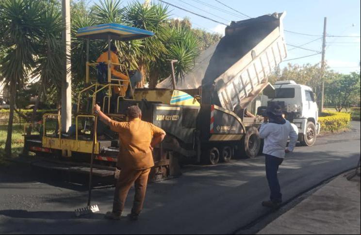 Em nova etapa, entre os dias 15 e 20 de abril, as equipes da Secretaria de Serviços Urbanos e Obras (Sesurb) atenderam 24 bairros (Foto: Divulgação PMU)