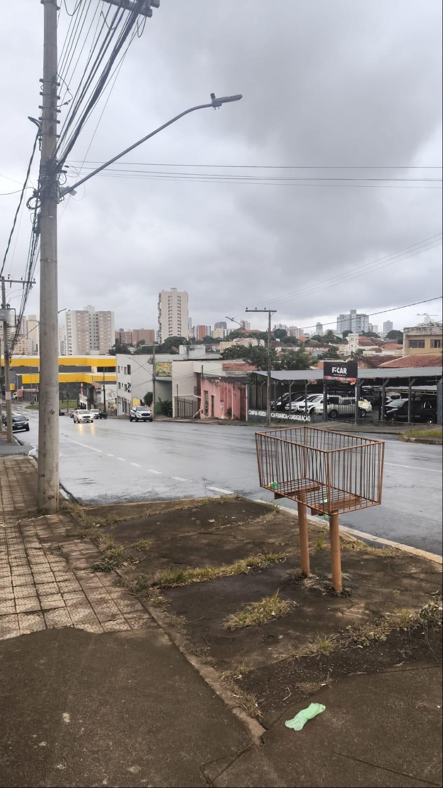 Além da possibilidade de chuva em toda a cidade, os moradores de Uberaba devem se preparar para uma queda acentuada nas temperaturas (Foto/Marcos Machado)