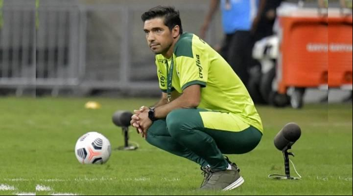 Al-Hilal ofereceu para Abel Ferreira cerca de R$ 128,6 milhões, três vezes mais do que os R$ 36 milhões que ele recebe no Brasil (Foto/Divulgação)